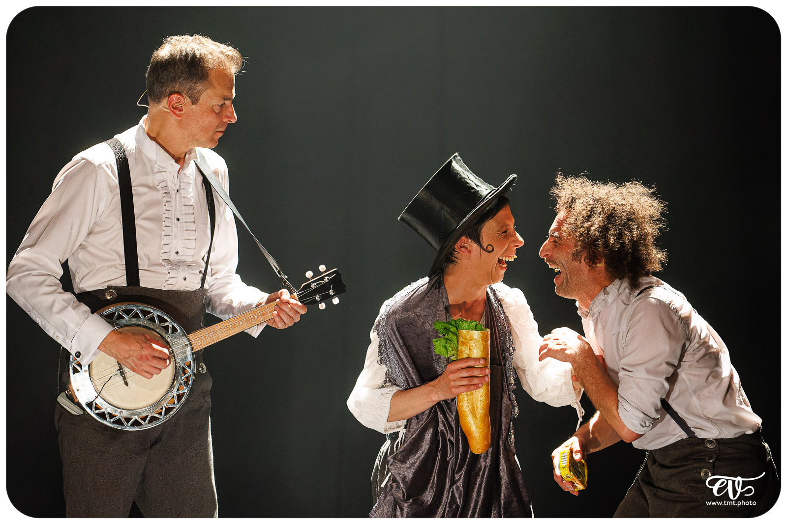 LA CLAQUE (FRED RADIX)